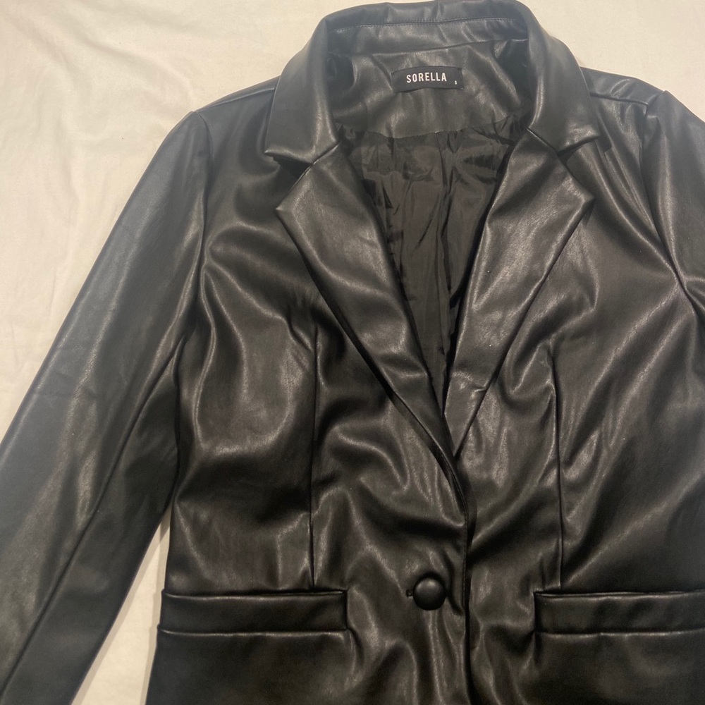 Sorella oversized leather blazer